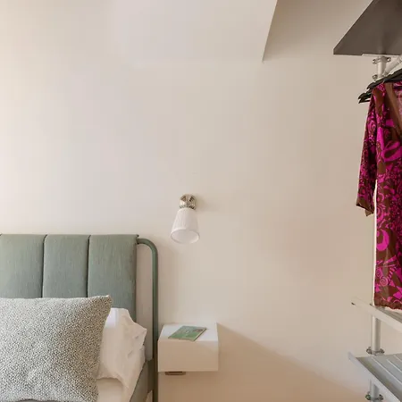 Iflat Trevi's Paradise Апартаменты